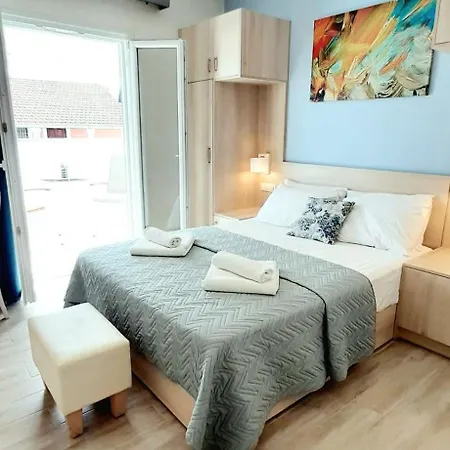 The Central Residence - Kassiopi Corfu Villas Room photo